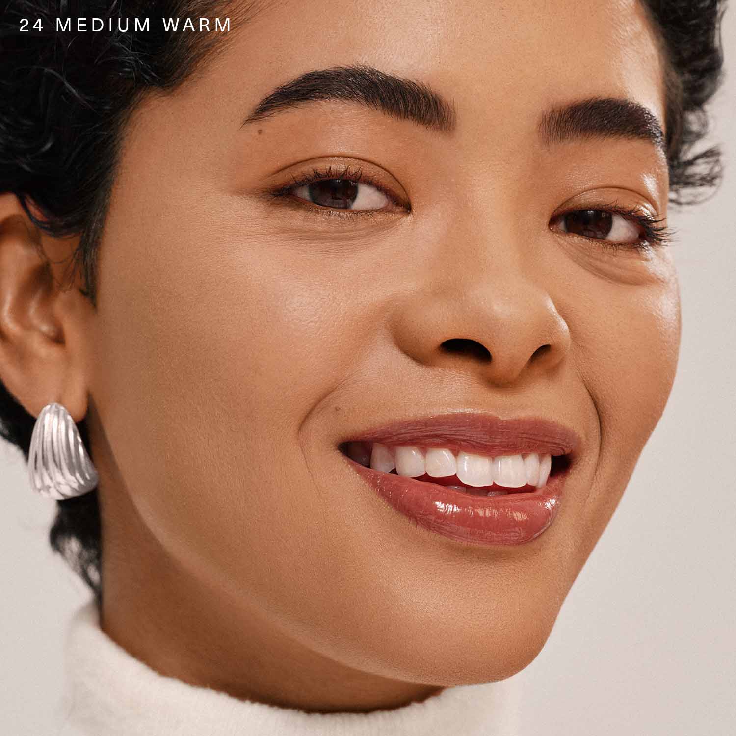 TRUE TO MYSELF NATURAL MATTE LONGWEAR FOUNDATION (BASE DE MAQUILLAJE)